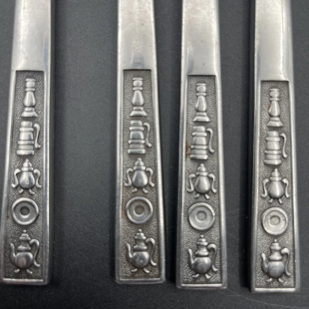 Rogers Century House Japan Stainless Dinner Knives Lot 4 Mid Century Flatware